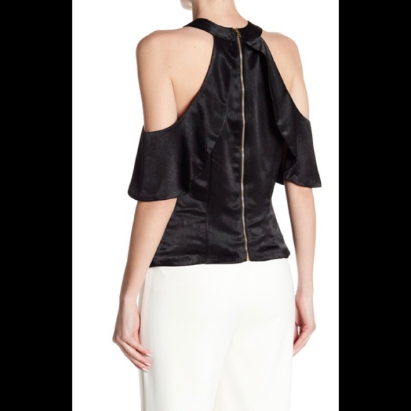 🚨Final Sale🚨!! NWT Nannette Lapore Blk Cold Shoulder Top Sz M - Picture 5 of 10